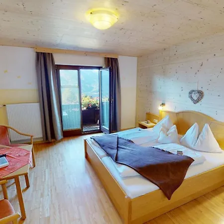 Presslauer 3*