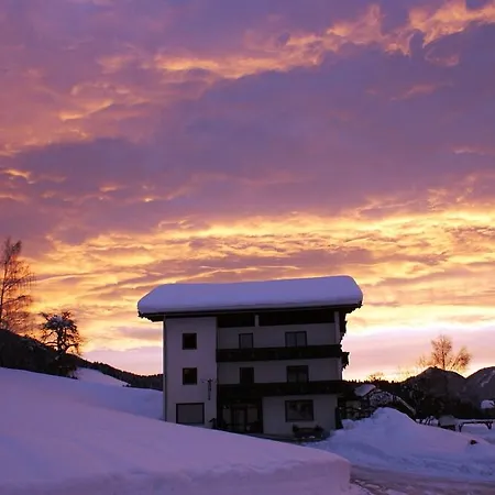Presslauer Hotel Jenig