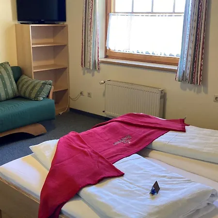 Otel Presslauer