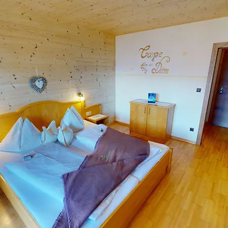 Presslauer Hotel 3*