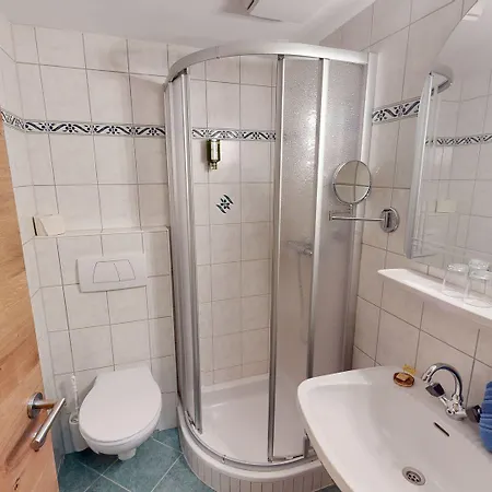 披若斯劳尔山酒店