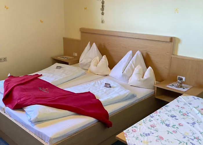 Presslauer Hotel Jenig